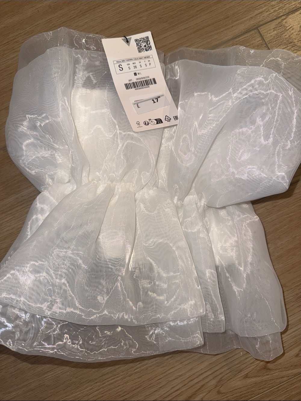 Zara White Sheer Organza Puff Sleeve Crop Top